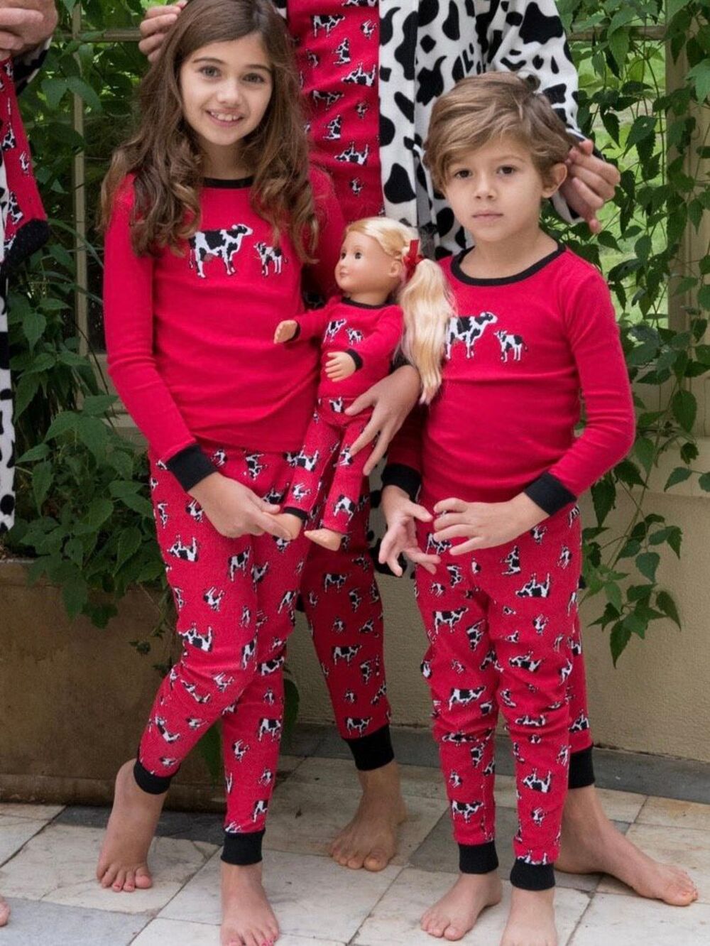 Leveret Unisex Kids Children’s Years Cow Red 2-piece Pajamas Matching Doll Set S